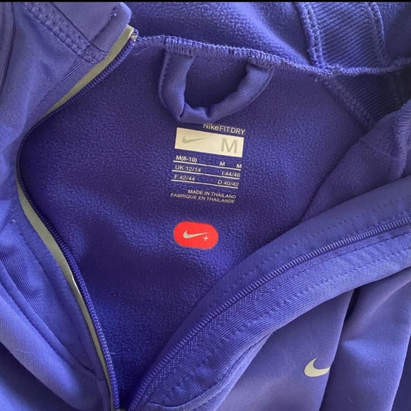 Nike Half Zip - Picture 2 of 2